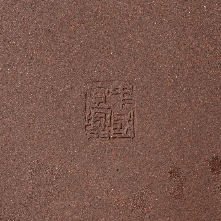 A Chinese polychrome yixing teapot, 1980s.