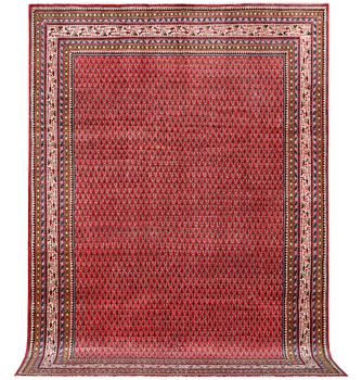 A Sarouk Mir carpet, c. 292 x 209 cm.