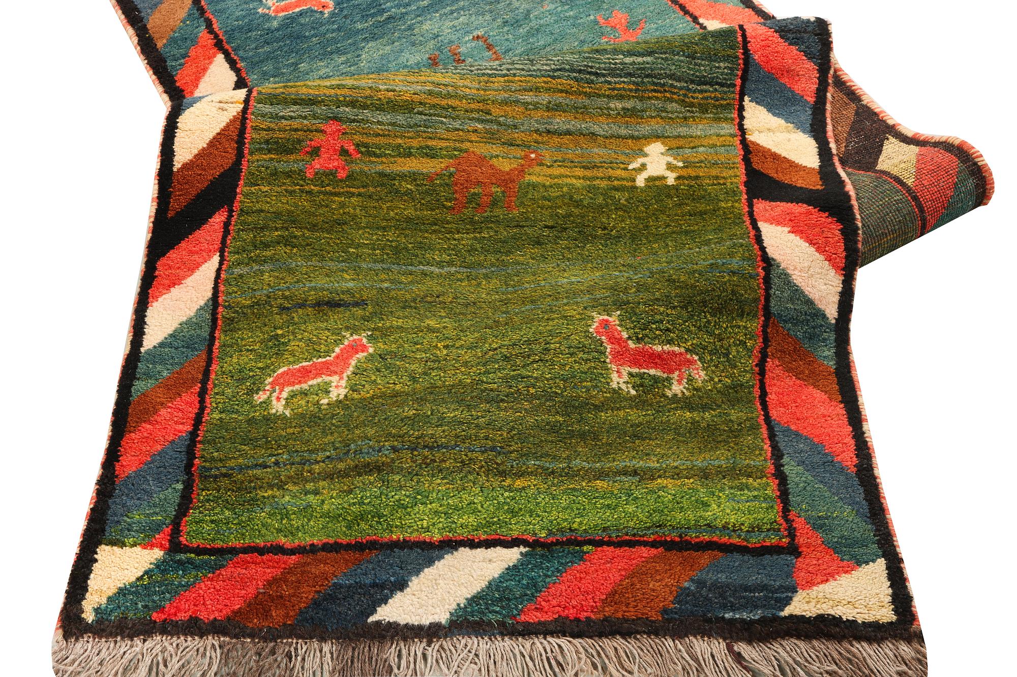 Gallerimatta, Gabbeh, ca 305 x 103 cm.