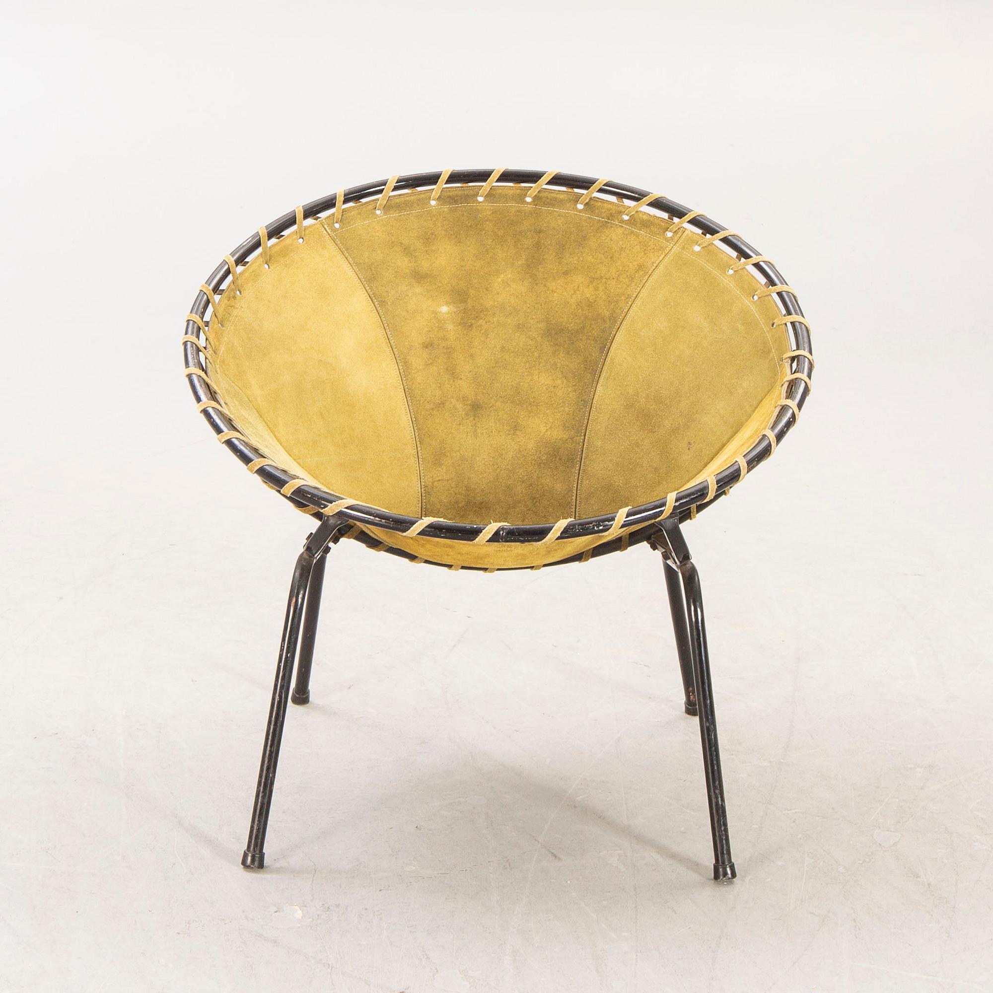 A Hans Olsen 1960s suede "Balloon Chair" armchair for Lea Design.