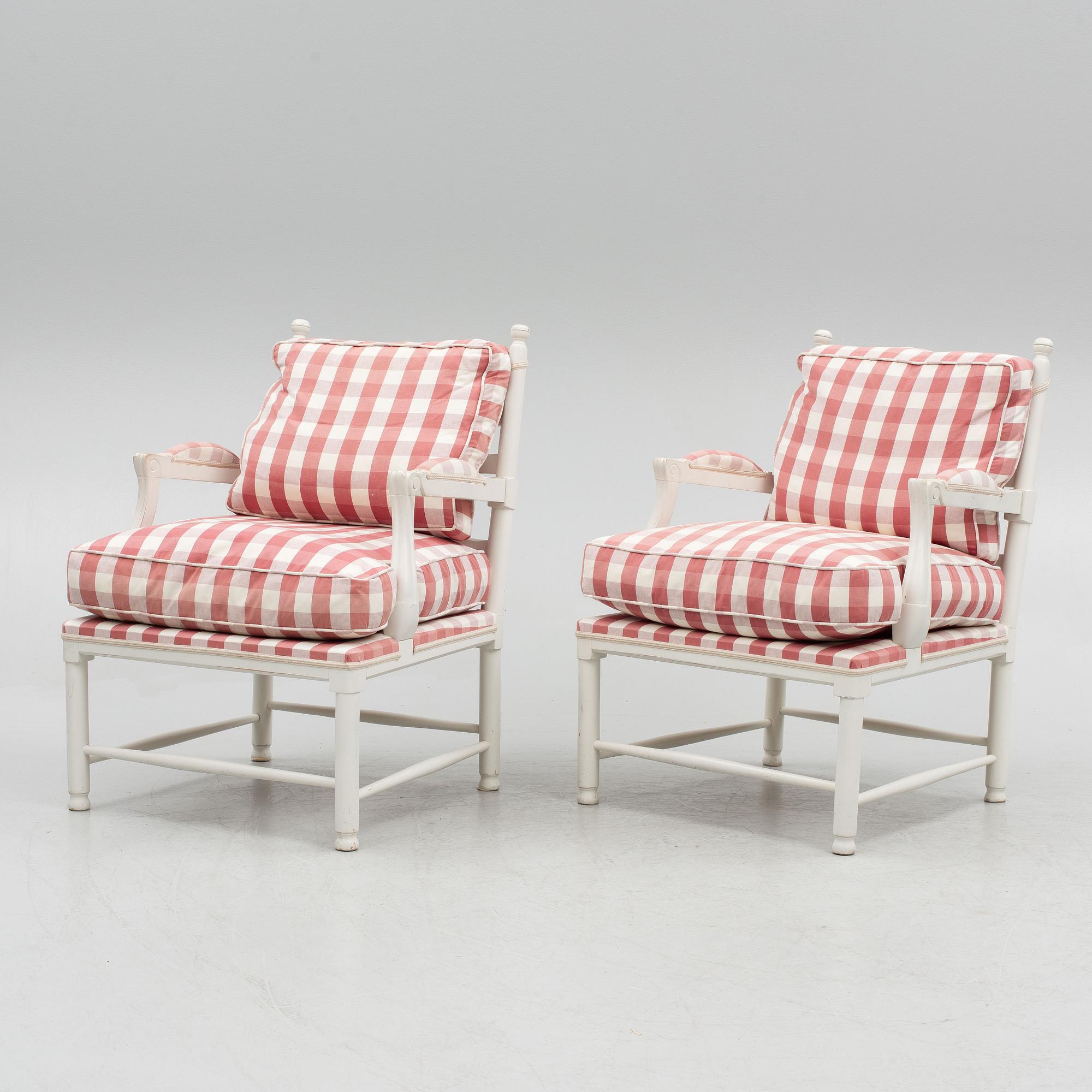 A pair of armchairs a pair, so-called Gripsholm chairs, Gustavian style, 20th century.