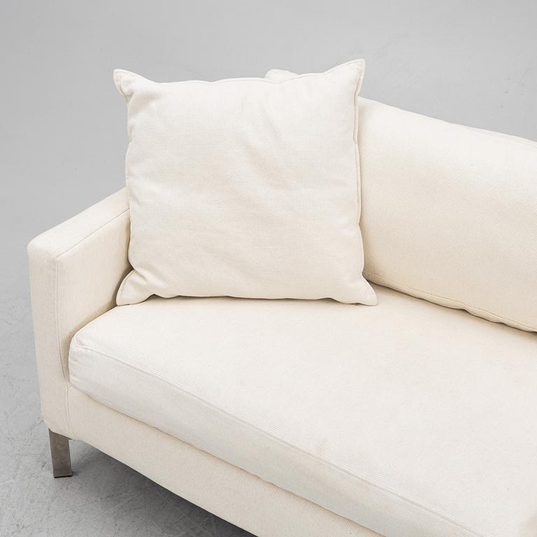 A "Slice" sofa from Eilersen.