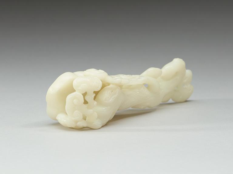 A nephrite ruyi sceptre, first half of 20th Century.