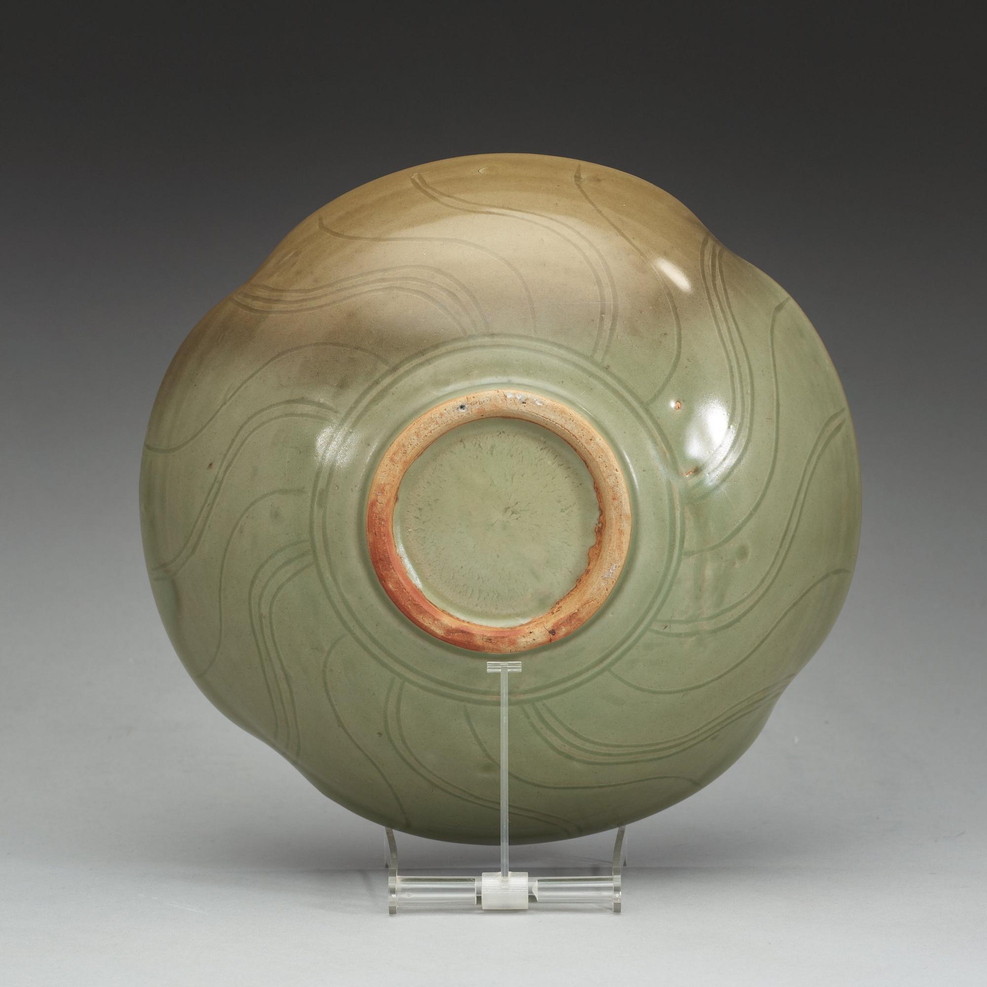 SKÅL, celadon. Qing dynastin.