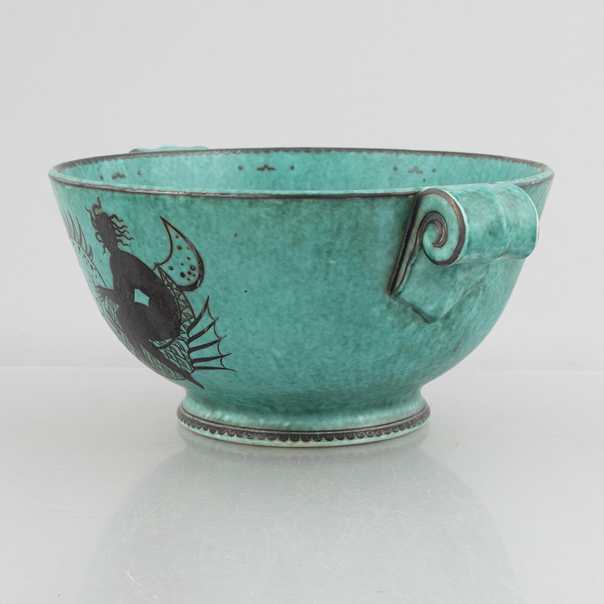 Wilhelm Kåge, an 'Argenta' stoneware bowl, Gustavsberg 1936.