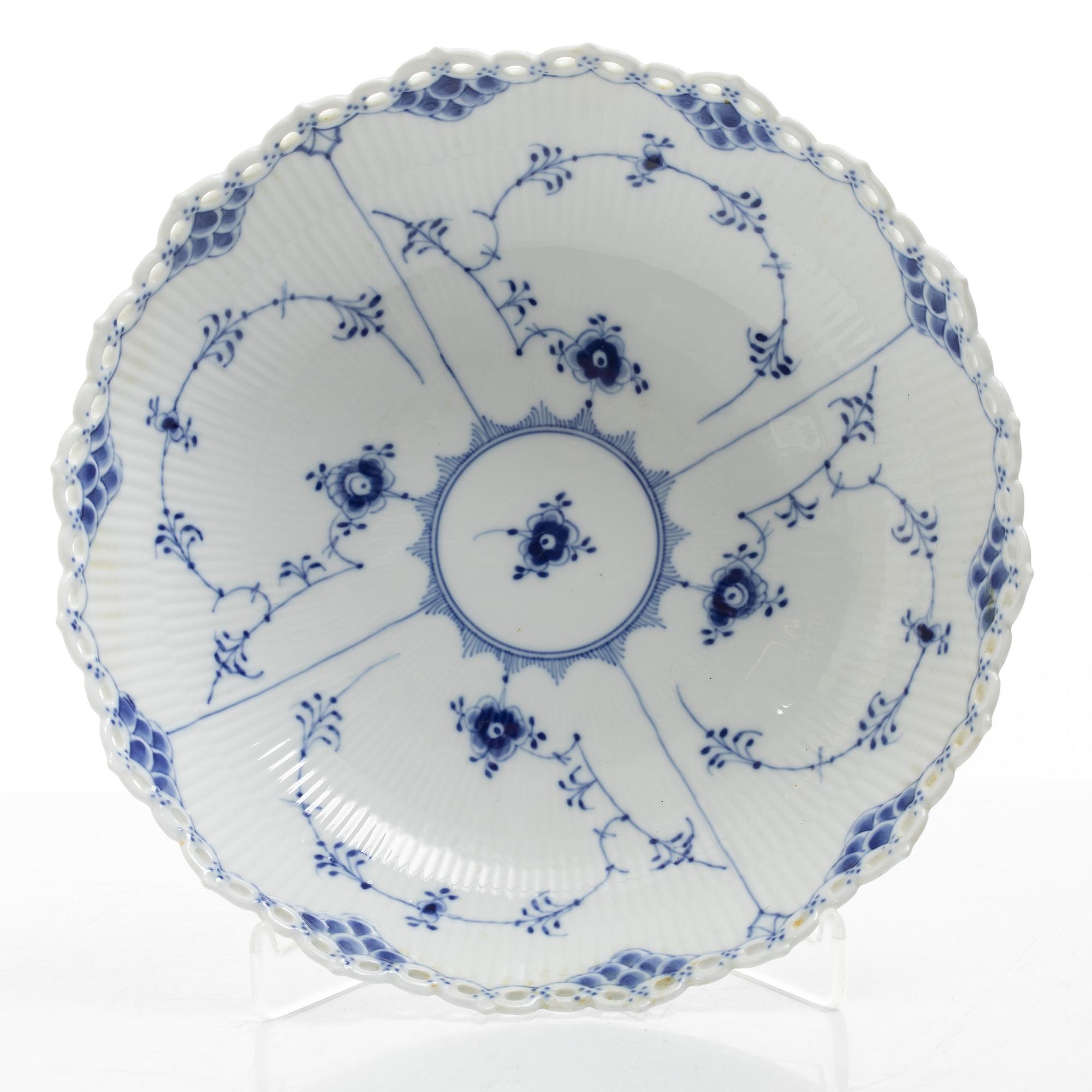 Royal Copenhagen, 14 'Blue Fluted Full Lace' tableware pieces, Denmark, 1960-73.