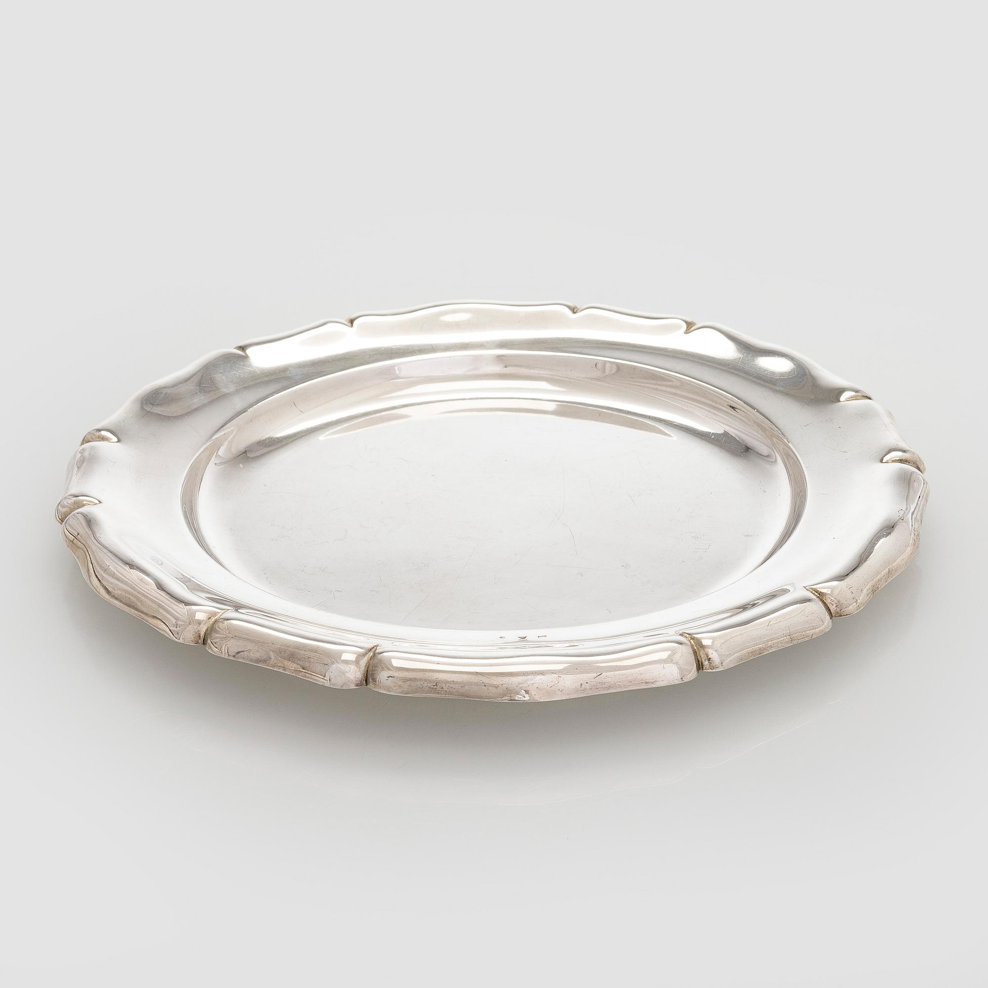 Serveringsfat, silver, Tjeckoslovakien 1929-1941.