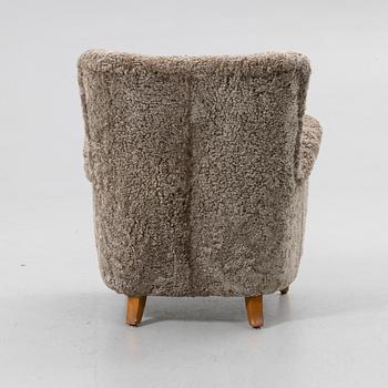 A Swedish Modern armchair, 1940s.