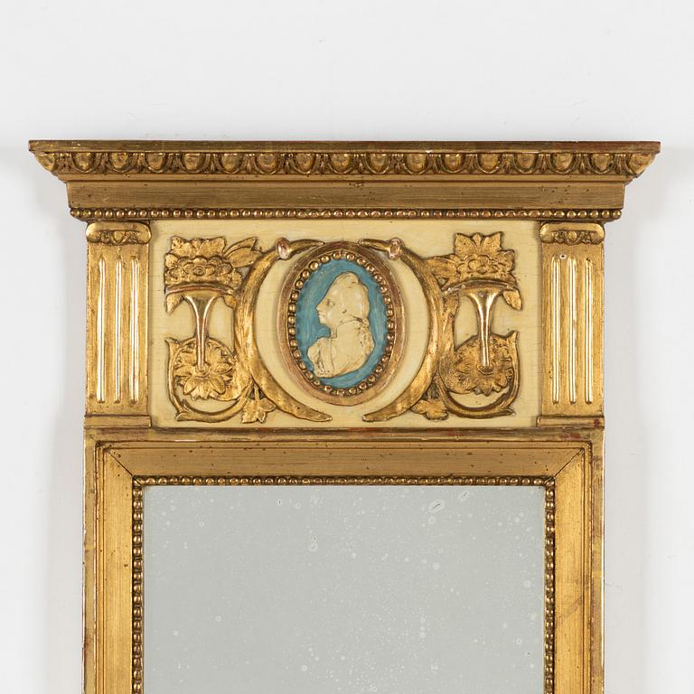 Spegel, gustaviansk stil, tidigt 1900-tal.