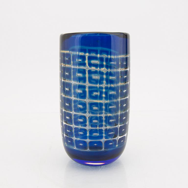 Edvin Öhrström, a signed Ariel 1955 glass vase Orrefors.