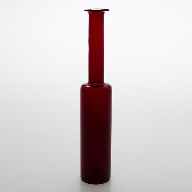 Nanny Still, flaska, signerad Nanny Still, Riihimäen lasi Oy.