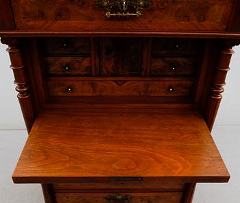 CHIFFONJÉ, 1800-talets andra hälft.