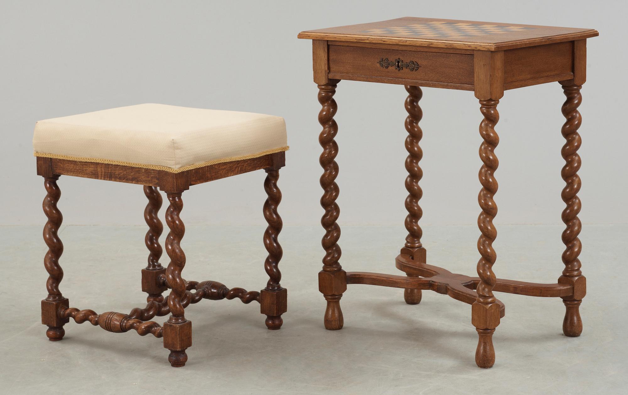 SCHACKBORD samt PALL, barockstil, 1900-talets början.