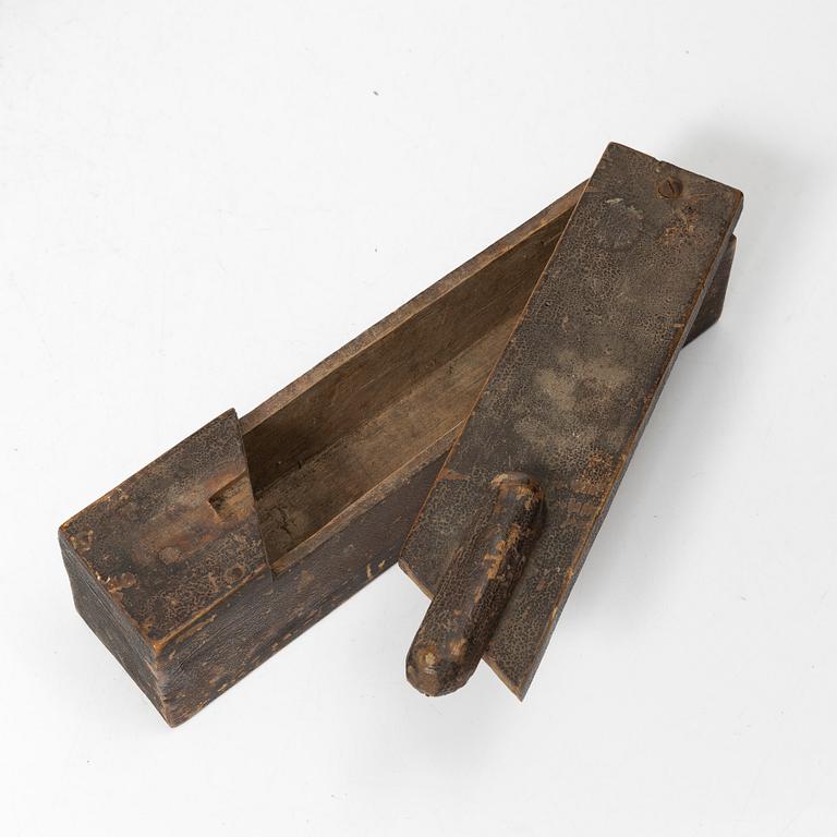 Four boxes, 18th-19th century.