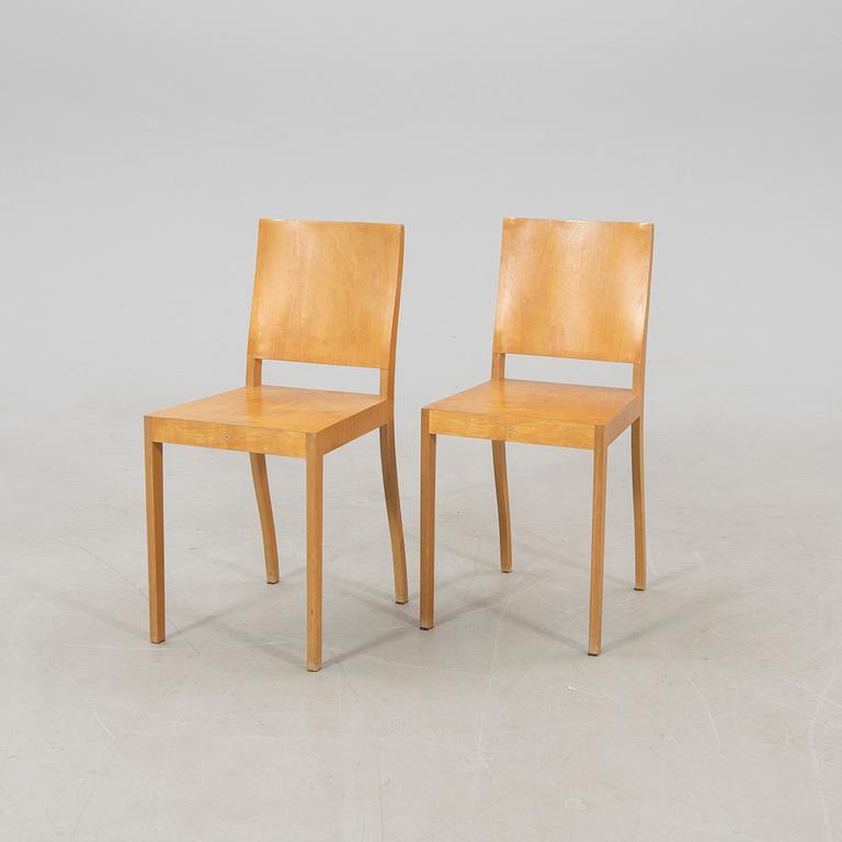 Jasper Morrison, a pair of "Plywood Chair" for Vitra 1988/89.