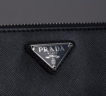 PLÅNBOK, "Saffiano", Prada.