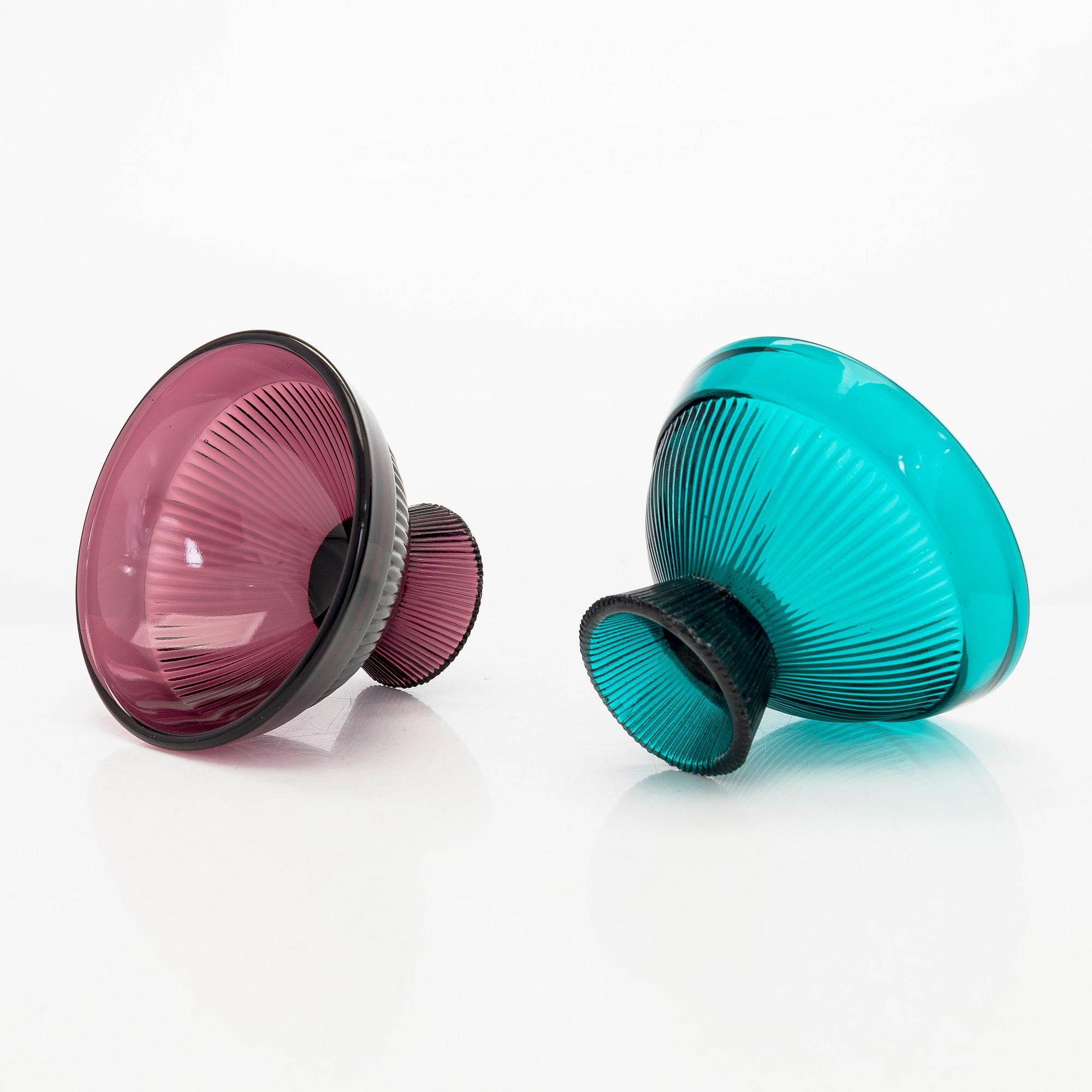 Nanny Still, glasservisdelar, 18 dlr, "Viiru", Riihimäen Lasi Oy.