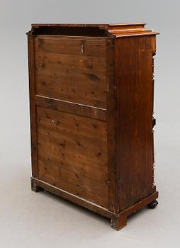 CHIFFONJÉ, 1800-talets andra hälft.