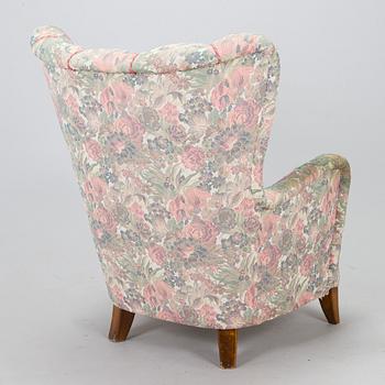 Ilmari Lappalainen, A 'Rex' armchair for Asko, mid-20th century.