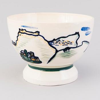 GERDA THESLEFF, a ceramic bowl signed GT, Arabia.