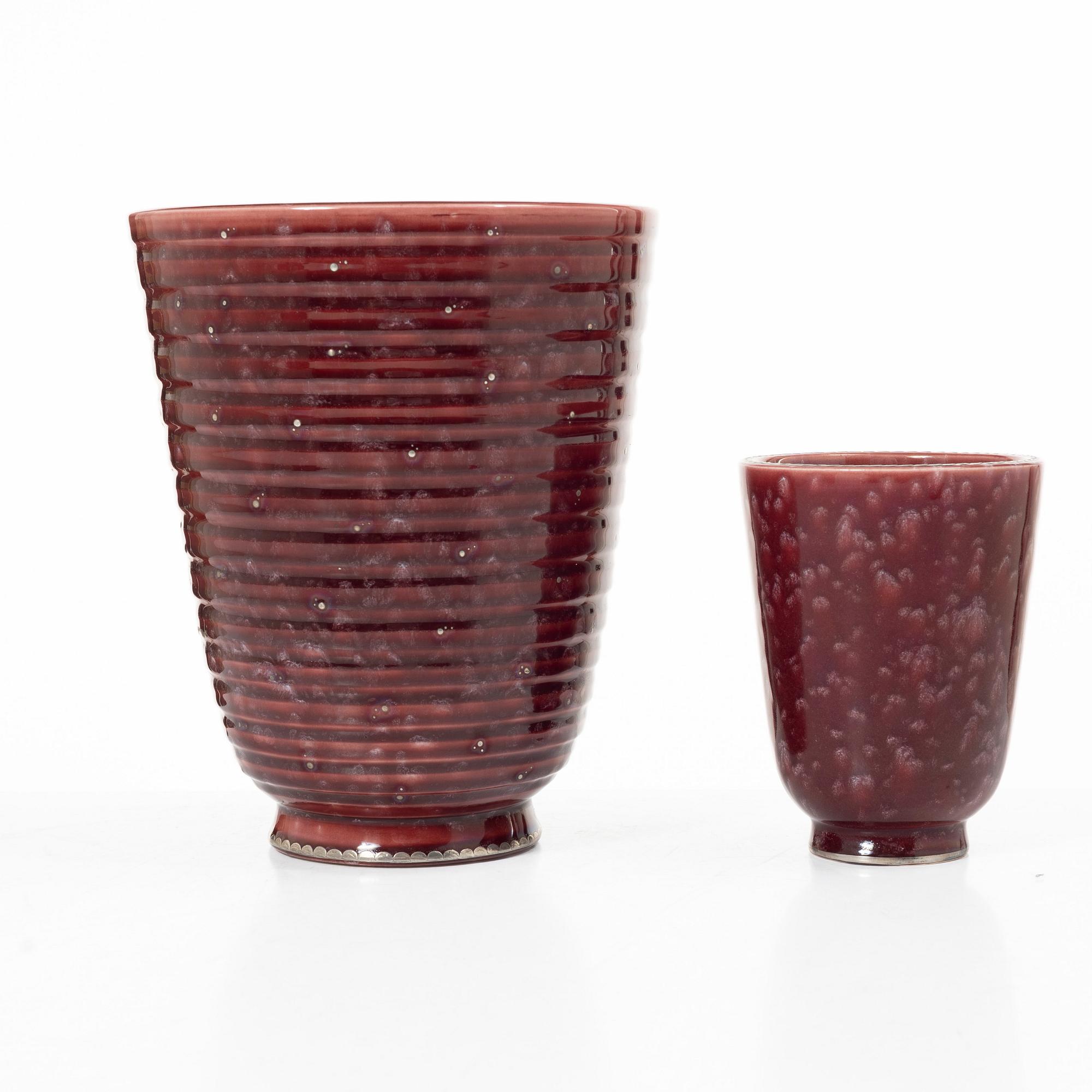 Wilhelm Kåge, two red 'Argenta' vases, stoneware, Gustavsberg, Sweden.