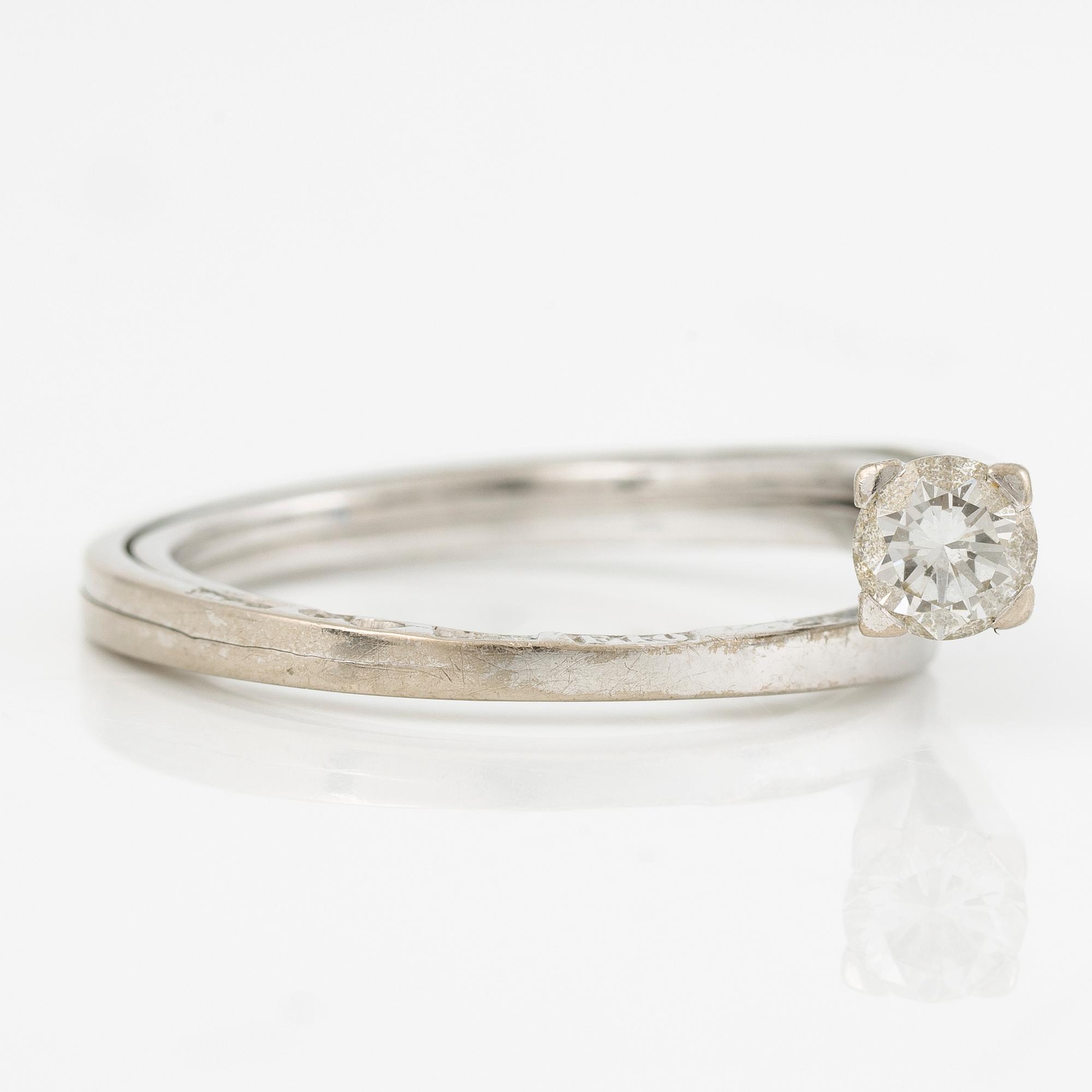 Ring, Sandström & de Wit, 18K white gold with brilliant-cut diamond 0.25 carat.