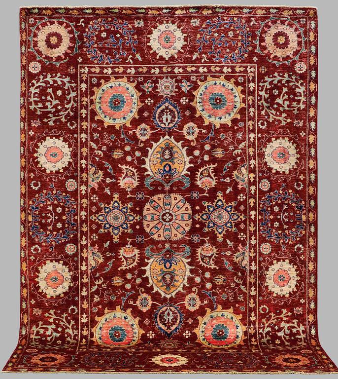 A CARPET, Ziegler design, around 300 x 210 cm.