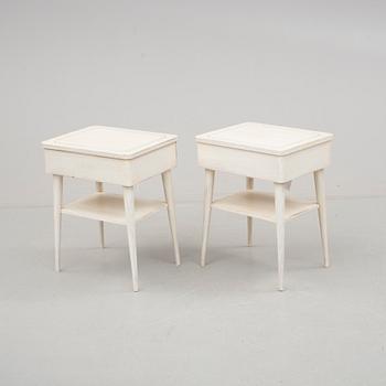 SÄNGBORD, ett par, 1930-tal.