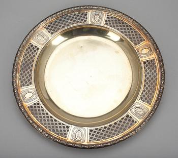 FAT, silver, A. Risler & Carré Paris. 1900-talets första hälft.  Vikt 514 g.