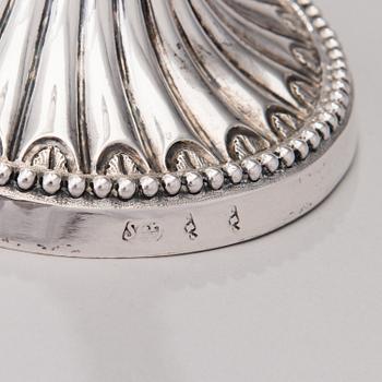 LJUSSTAKAR, ett par, silver, sannolikt Neapel, Italien, 1780-90-tal.