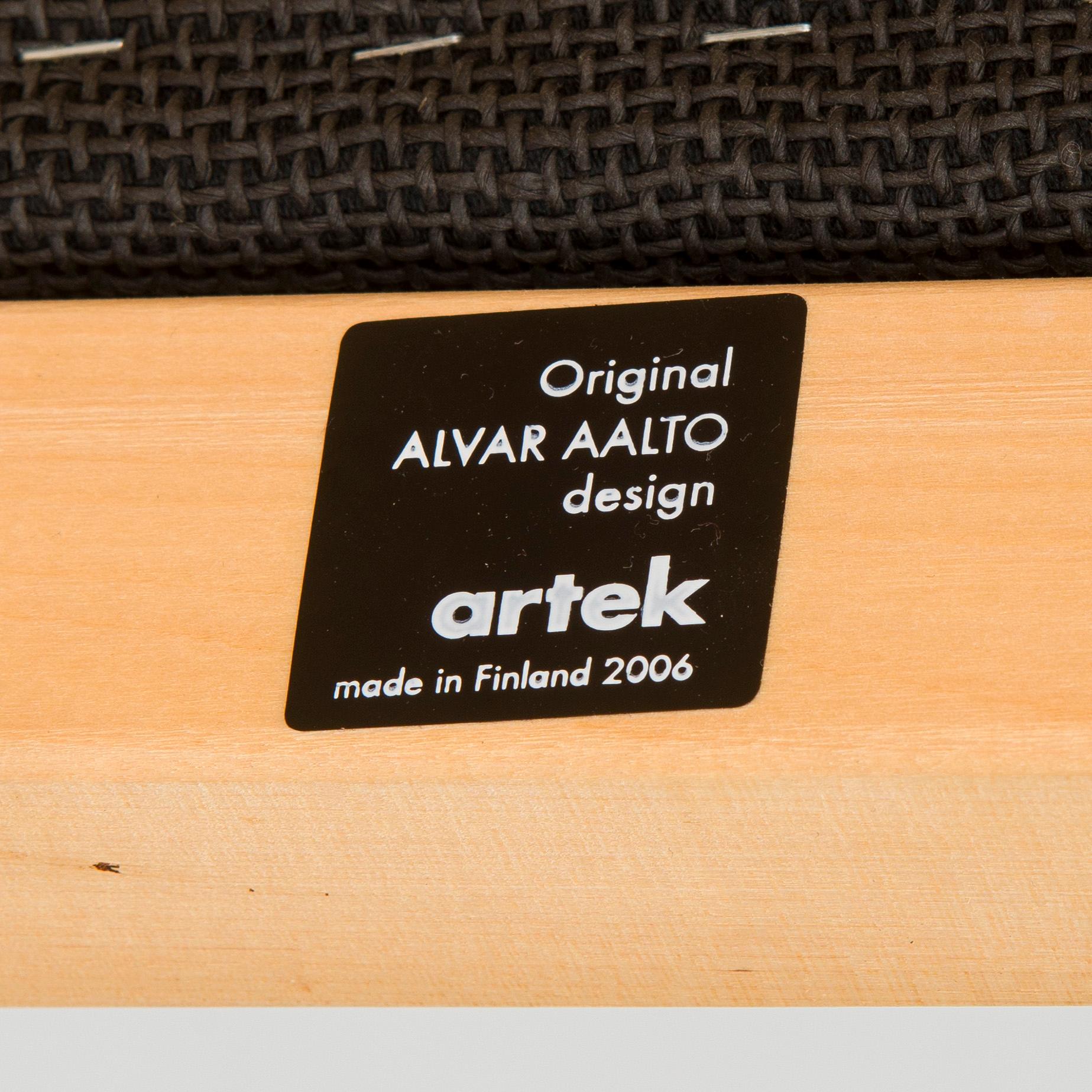 Alvar Aalto, stolar, 4 st, modell 611, Artek 2006.