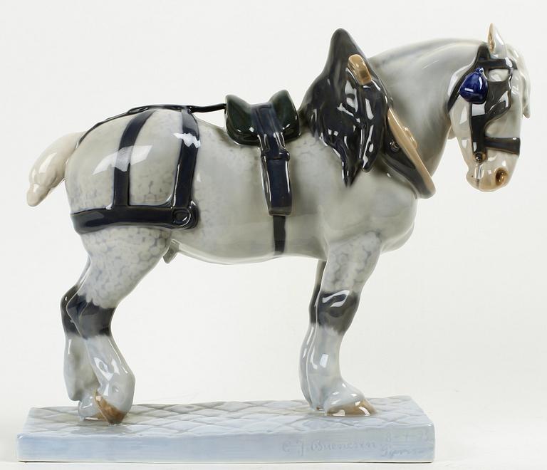 FIGURIN, porslin, CJ Buenesen, Royal Copenhagen, 1900-tal.