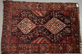 MATTA, antik, 1900-talets första hälft, 145x214 cm.