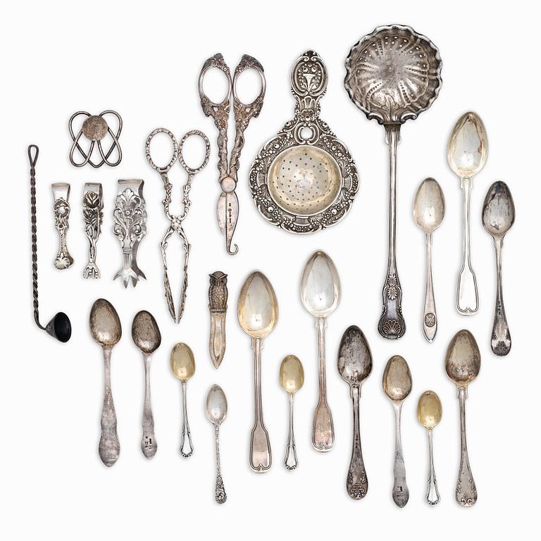 Cutlery, tea strainer, bookmarks etc., 24 pieces, silver, 19th-20th century.