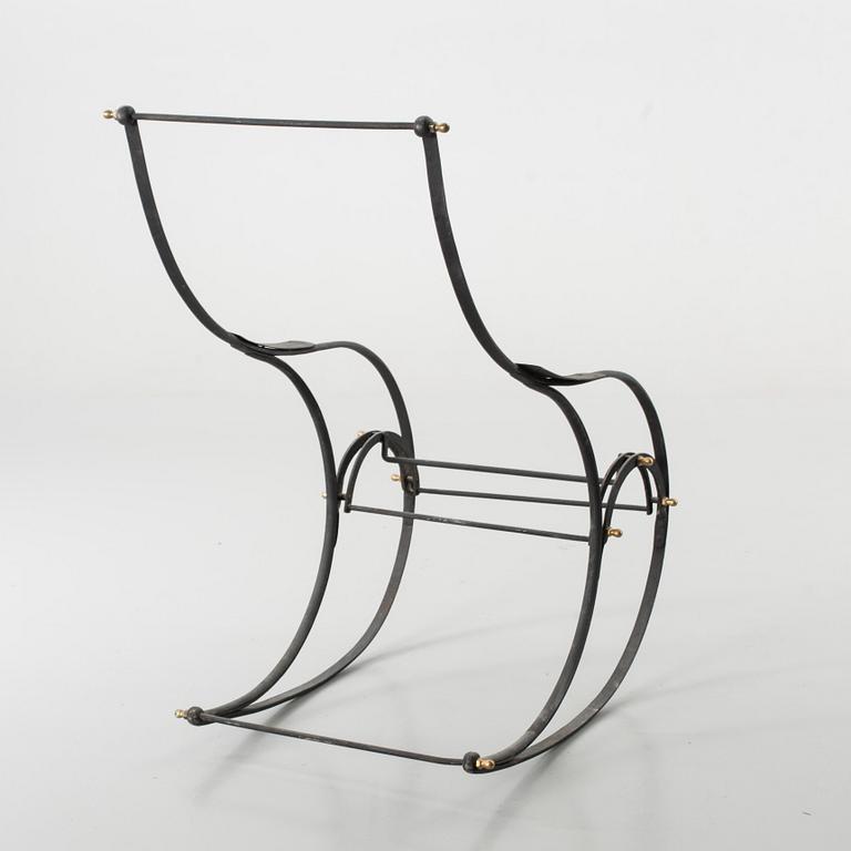 19TH CENTURY ROCKING CHAIR.