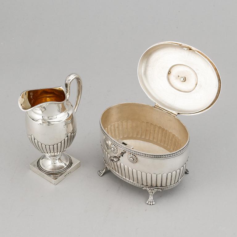 CF Carlman, a silver sugar box and creamer, Stockholm, 1899-1901.