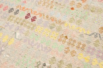 Rug, Kelim, 302 x 205 cm.