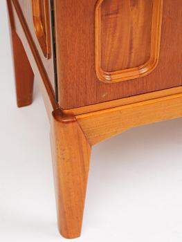 Carl Cederholm, a Swedish Modern cabinet, Stil & Form, Stockholm, 1940s-50s.