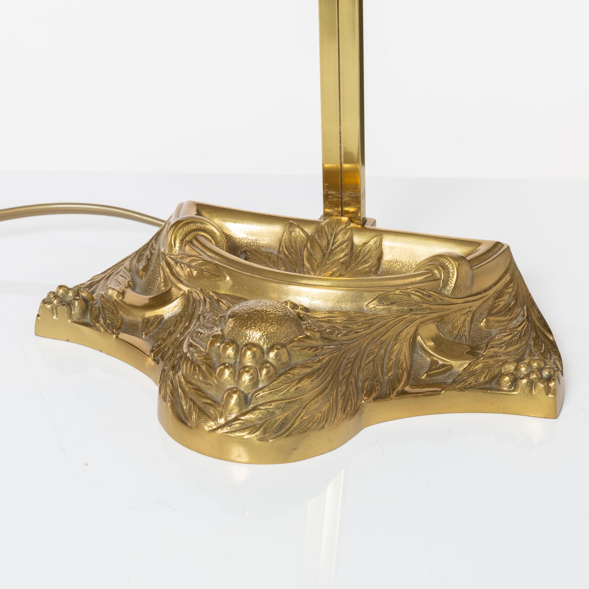 Bordslampa, Jugendstil, Frankrike, 2000-tal.