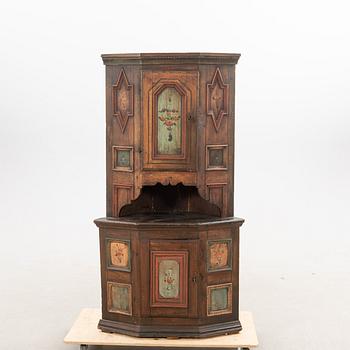 Gift cabinet, early 19th century.