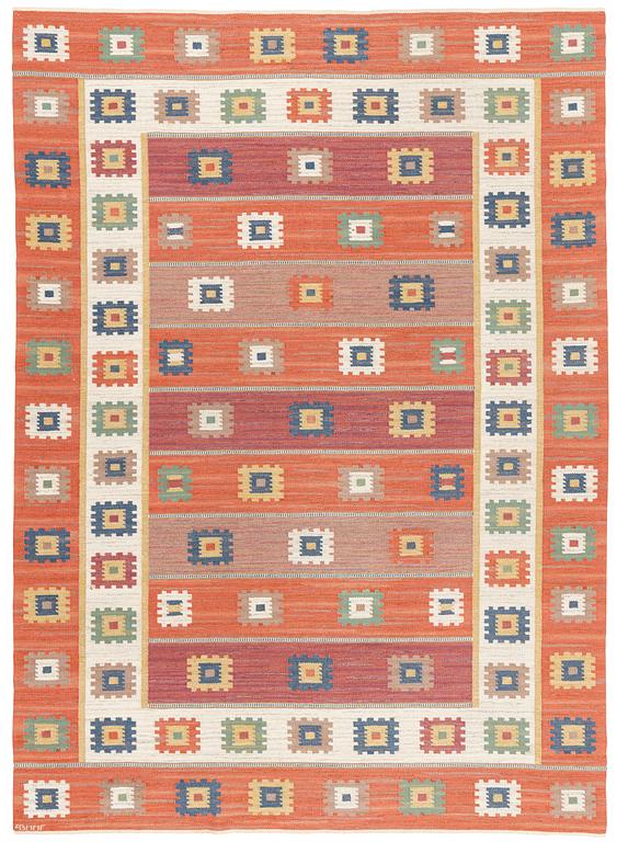 Märta Måås-Fjetterström, a carpet, "Röd grön äng", flat weave, ca 352 x 252 cm, signed AB MMF.