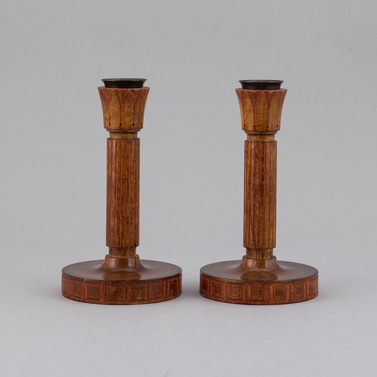 A pair of 1920s art déco wood candlesticks design Olof Ahlberg.