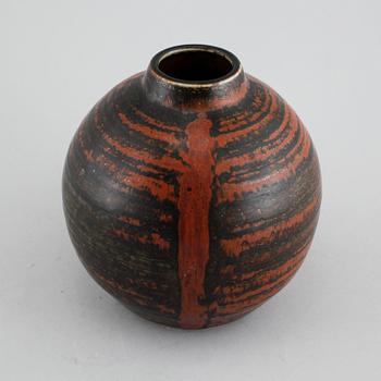 A unique Carl-Harry Stålhane vase in stoneware, Rörstrand, signed and dated -61.