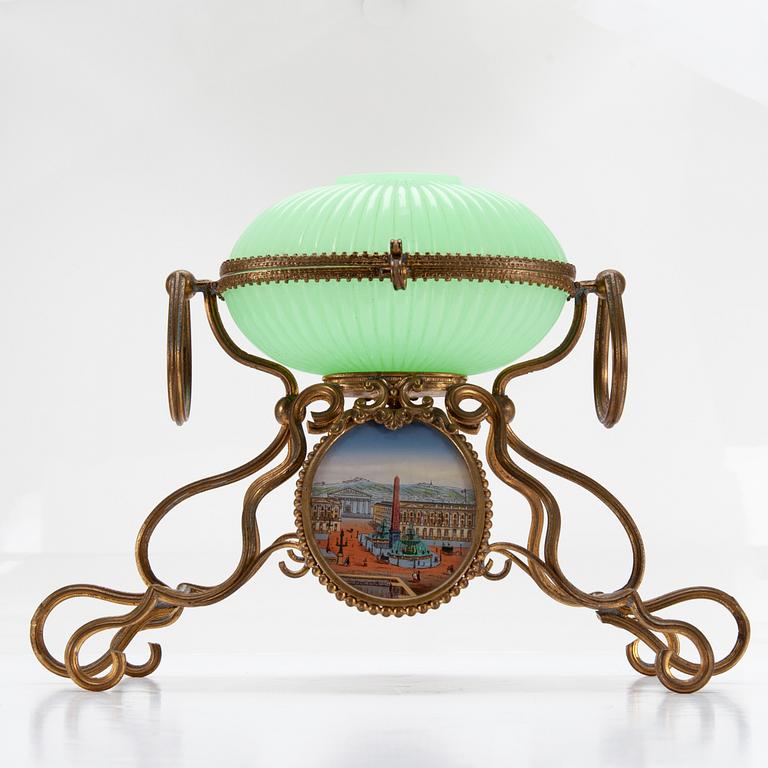 SOUVENIR / DOSA, glas och gulmetall, Paris ca 1880.