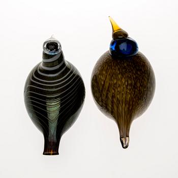 FIGURIN, 2 st, glas, signerad O. Toikka, Nuutajärvi.