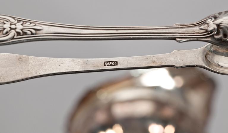 GRÄDDKANNA SAMT SOCKERTÅNG, silver, London England 1800-tal. Tot vikt ca 285 gram.
