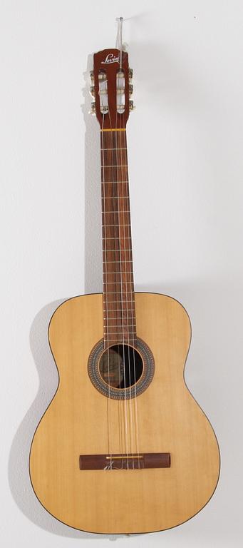 AKUSTISK GITARR. "Levin".