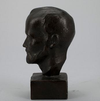 GUSTAF NYHOLM, skulptur, brons, sign. och dat. 1927.