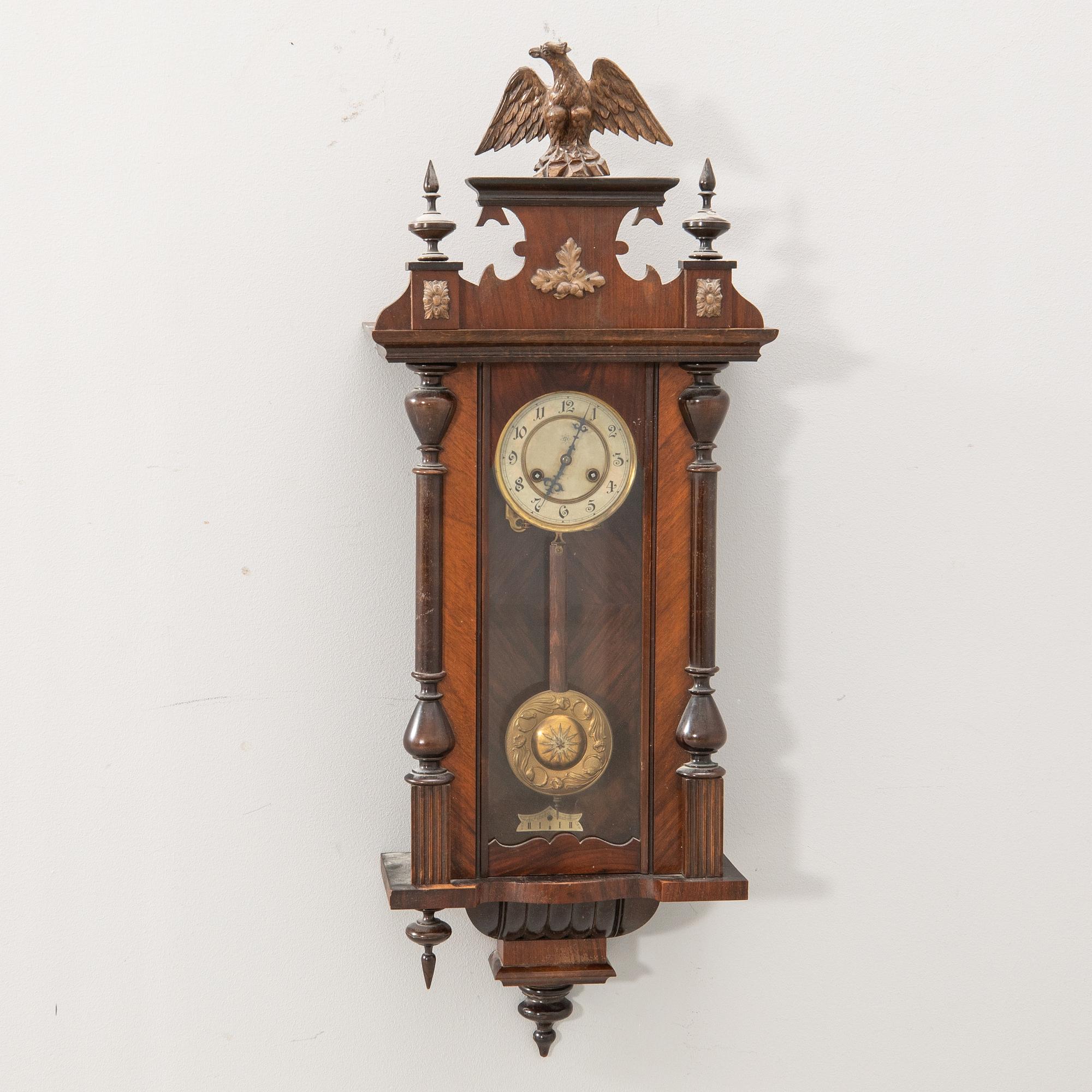 Wall clock/Regulator around 1900.