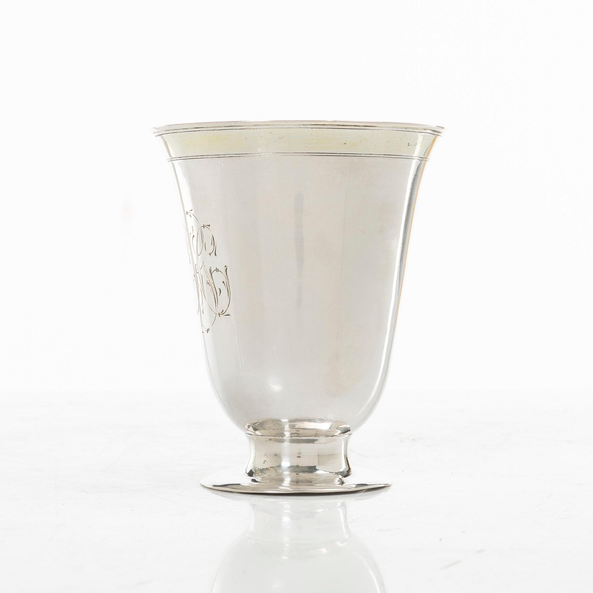 A Berlin parcel gilt silver beaker, probably mark of Henri Masseron, second half of the 18th century.